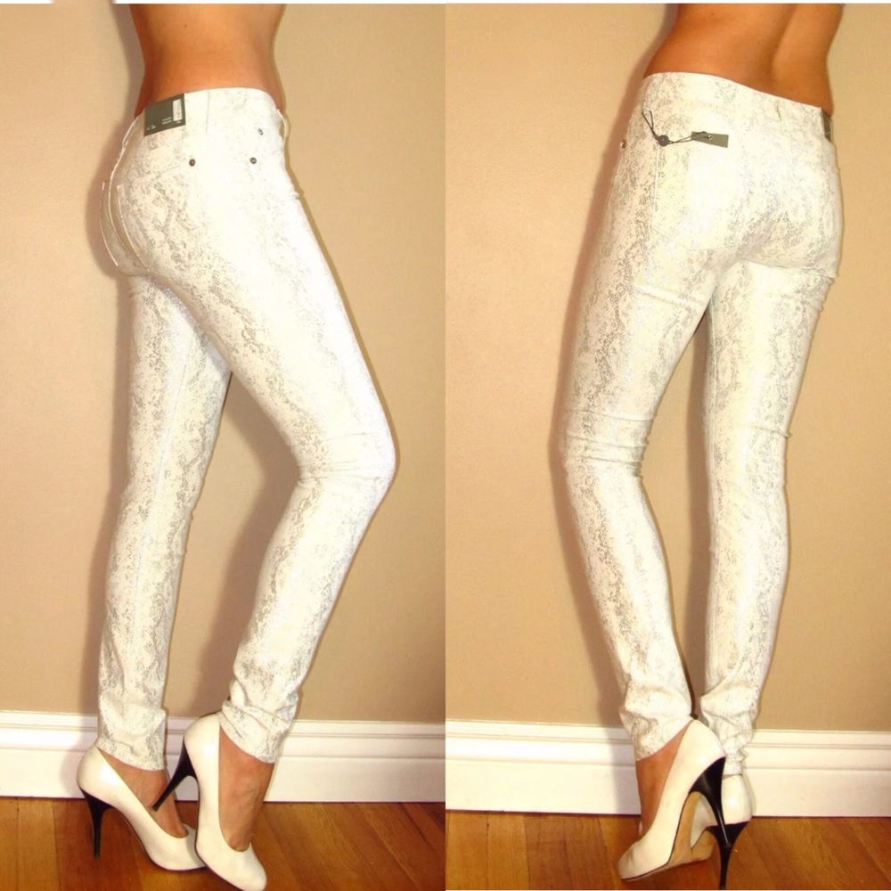 ❄️ New 7 For All Mankind Skinny White Snake Jeans 29
